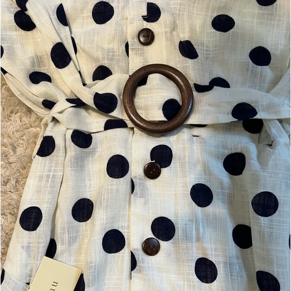 MONTEAU Sleeveless V-Neck Romper - Picture 4 of 8